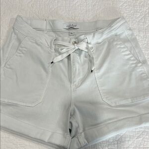 Judy Blue White Drawstring Pocket Athletic Shorts